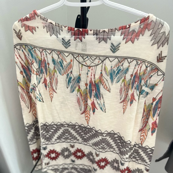 Long sleeve lightweight blouse - Picture 2 of 3